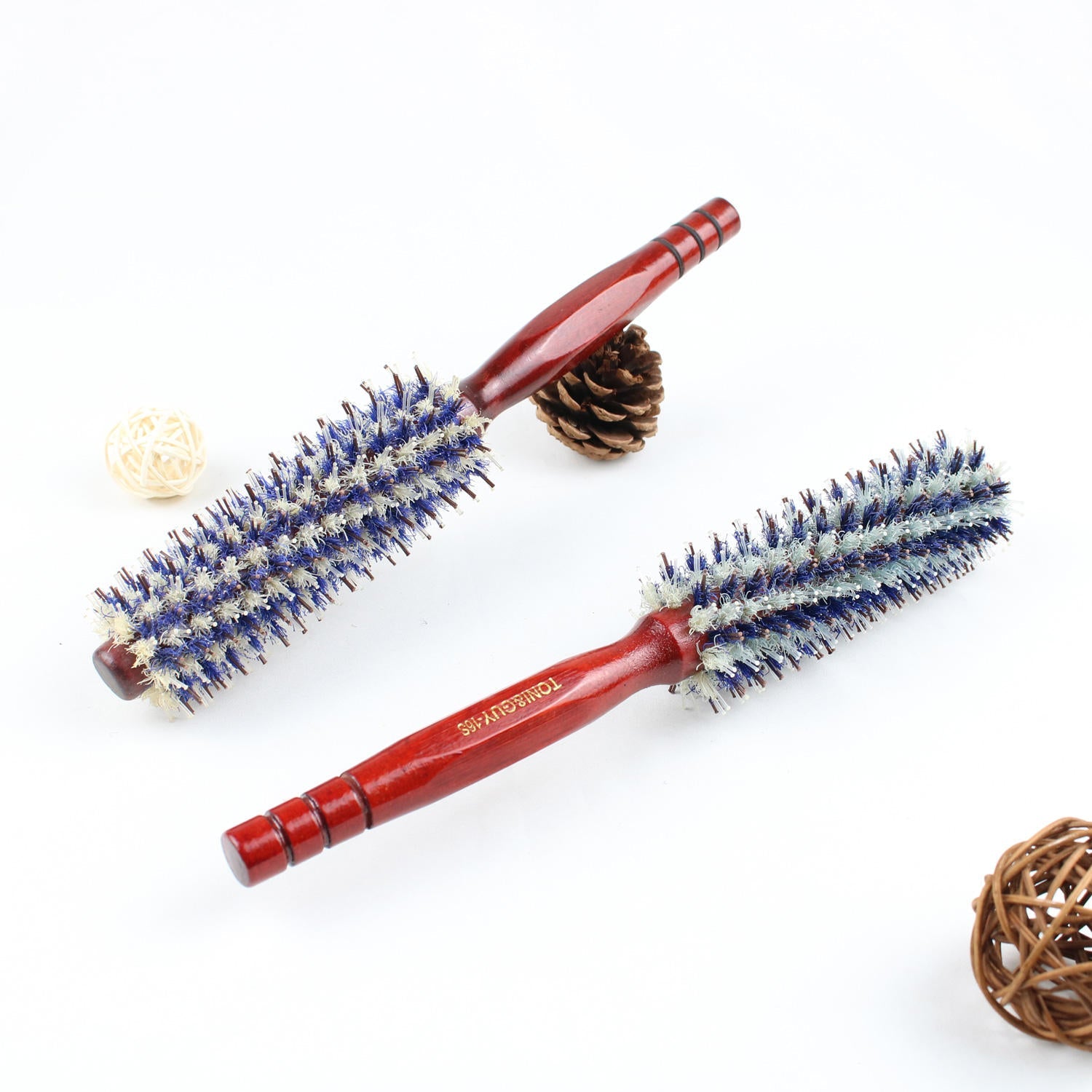 Combs